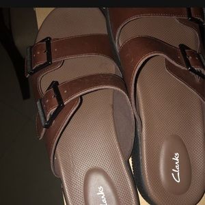 Clarks slides